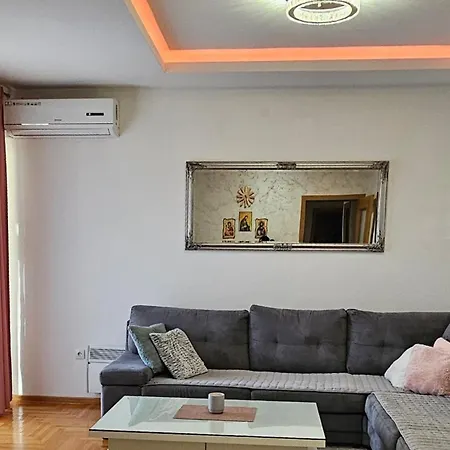 Apartman Luka Stan Na Dan Apartman